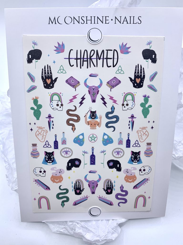 Charmed violeta